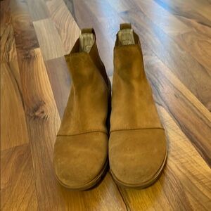 SOREL Harlow Chelsea Camel Suede Booties/Boots